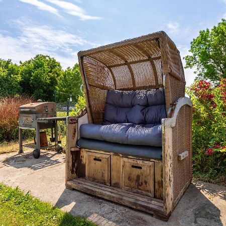 Snug Holiday Home In Divitz Spoldershagen Near Skydiving المظهر الخارجي الصورة