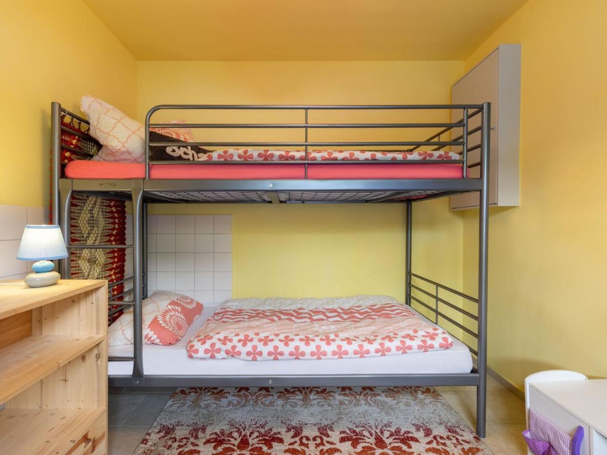 Snug Holiday Home In Divitz Spoldershagen Near Skydiving المظهر الخارجي الصورة